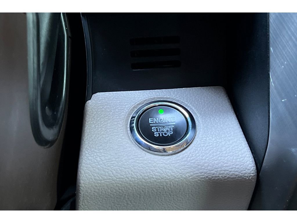 Used 2019 Ford F350 Limited image 24