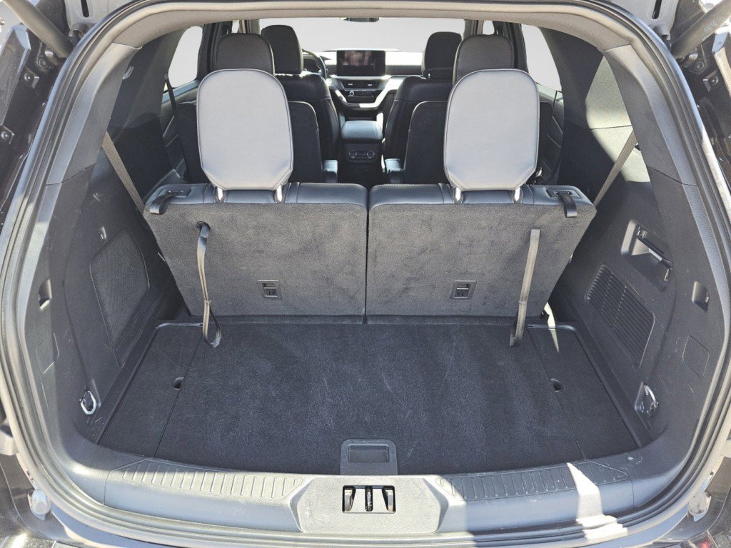 Used 2025 Ford Explorer ST-Line AWD/4WD image 25
