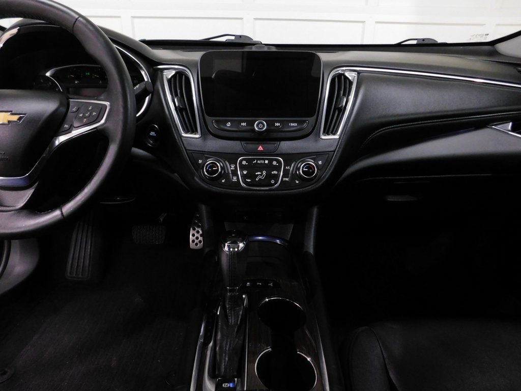 Used 2016 Chevrolet Malibu Premier w/ Driver Confidence Package II image 40