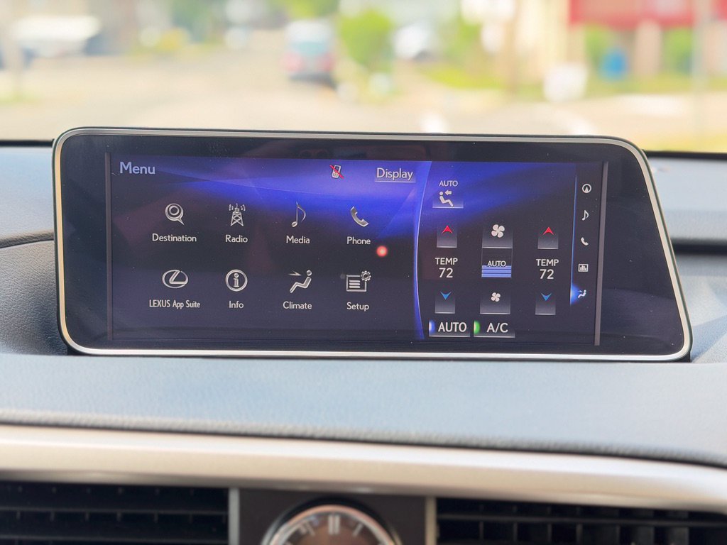 Used 2019 Lexus RX 450h AWD w/ Navigation Package image 29