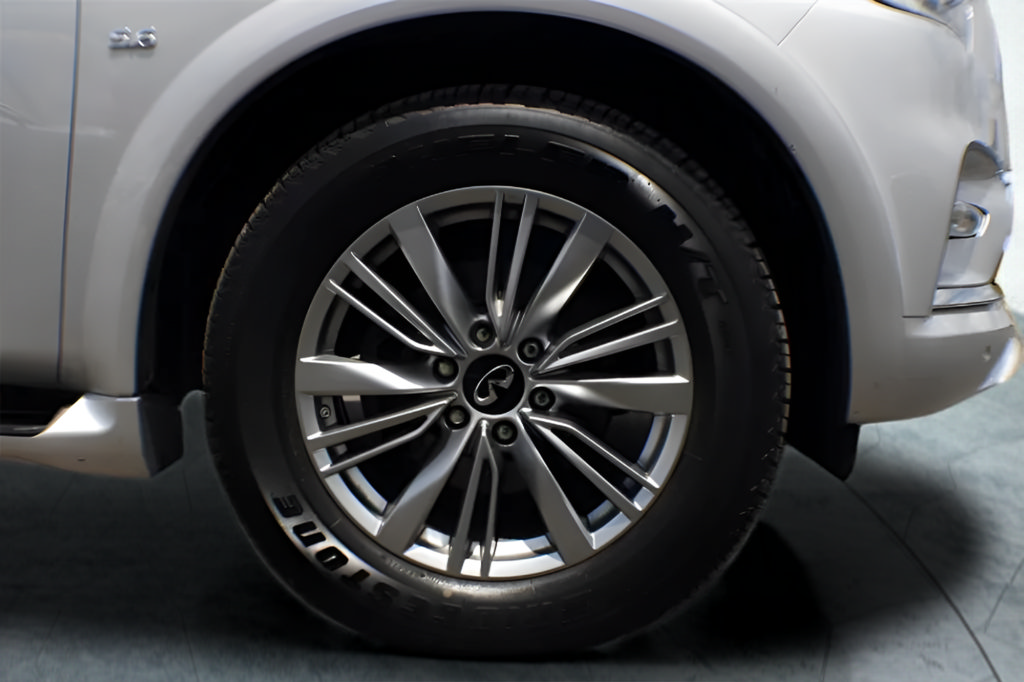 Used 2018 INFINITI QX80 2WD w/ Driver Assistance Package image 38