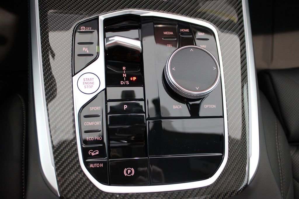 New 2026 BMW X5 M60i w/ Climate Comfort Package image 14