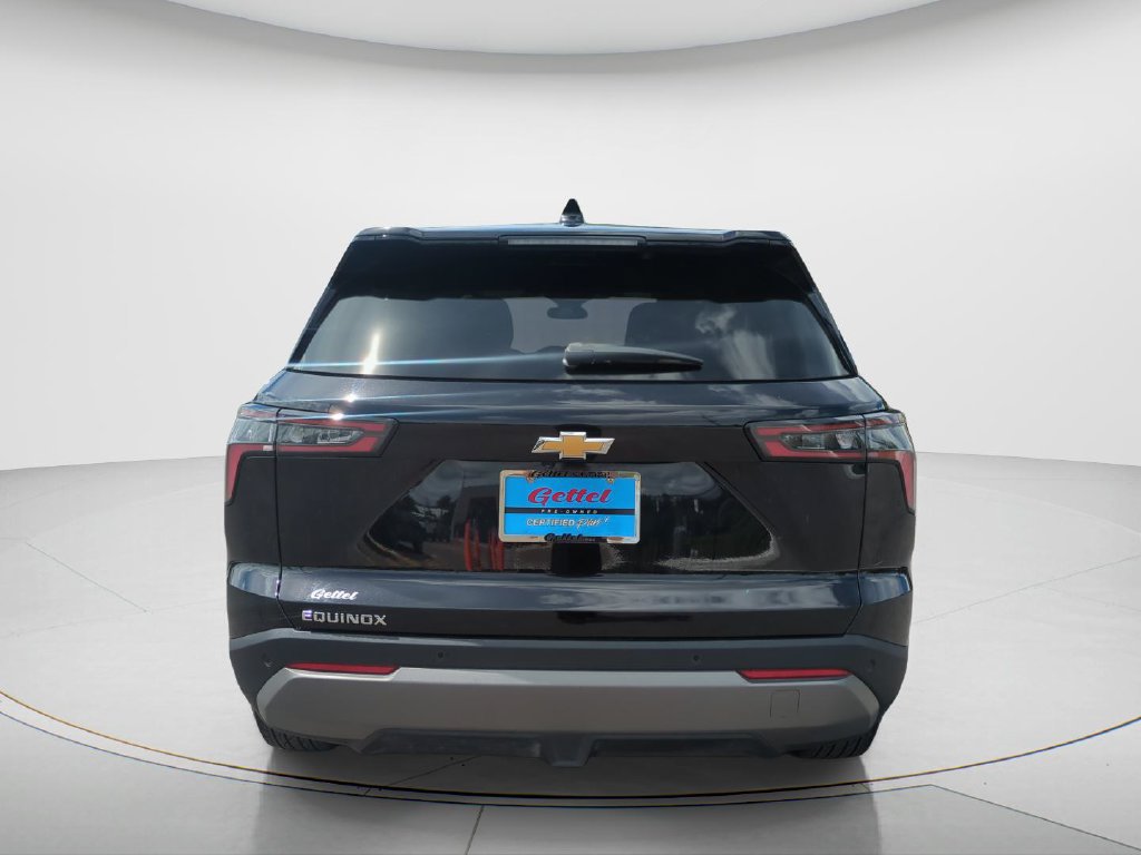 Used 2026 Chevrolet Equinox LT FWD image 6