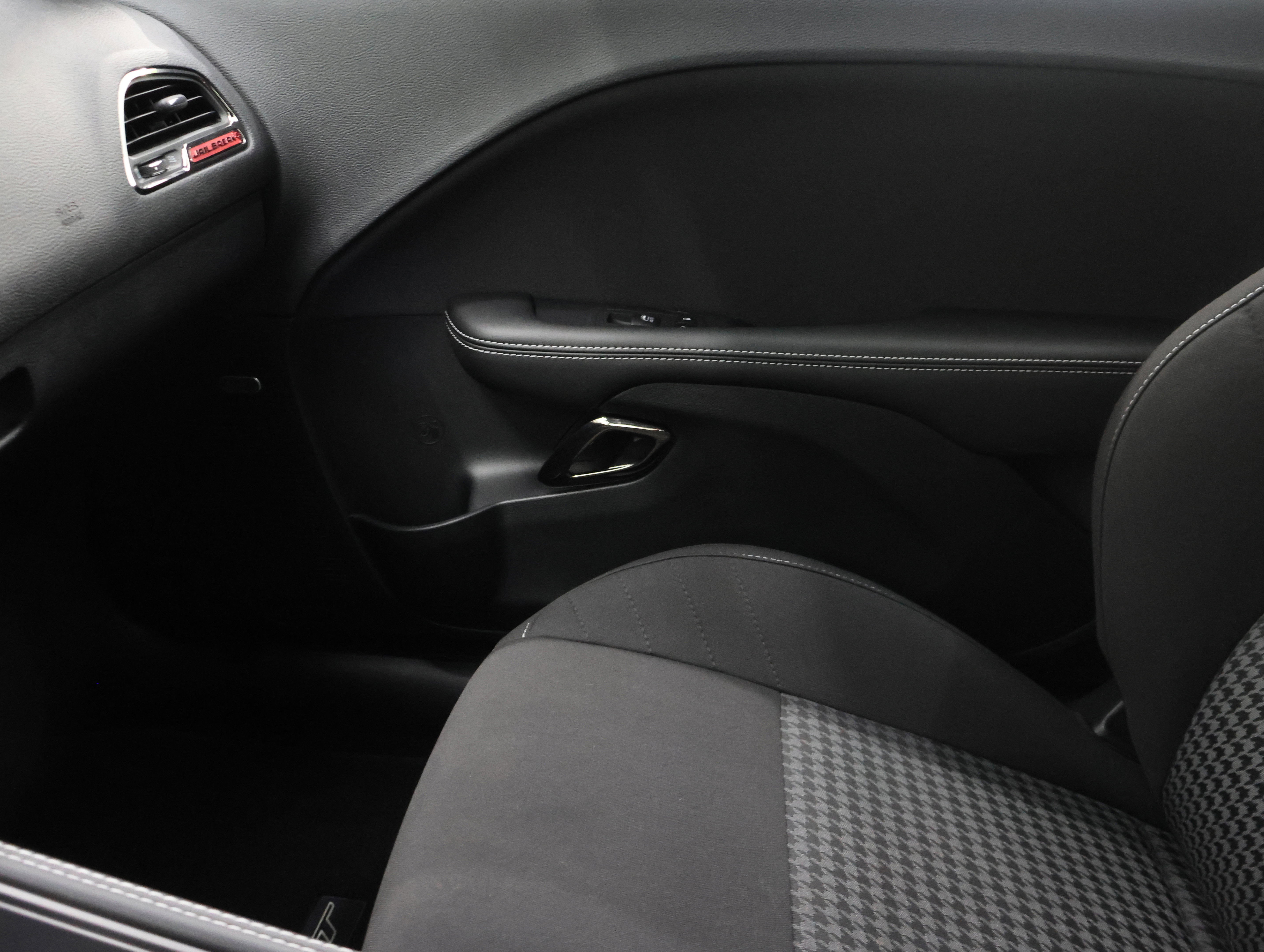 Used 2023 Dodge Challenger SRT Hellcat image 12