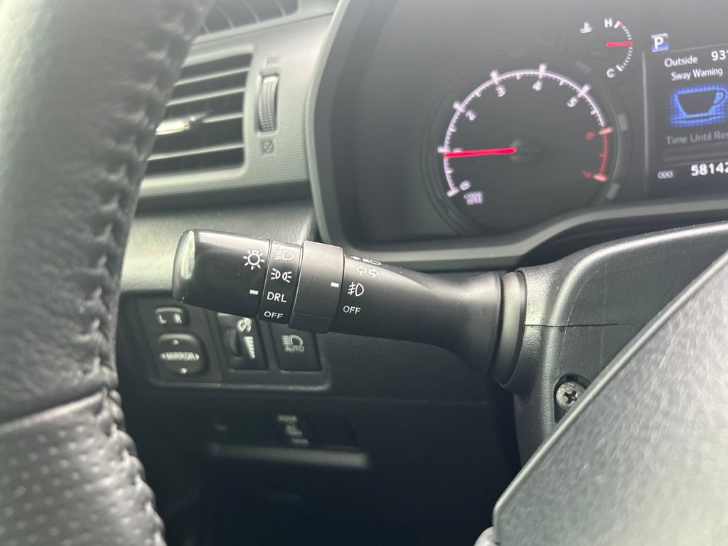 Used 2021 Toyota 4Runner SR5 Premium w/ Moonroof Package RWD image 21