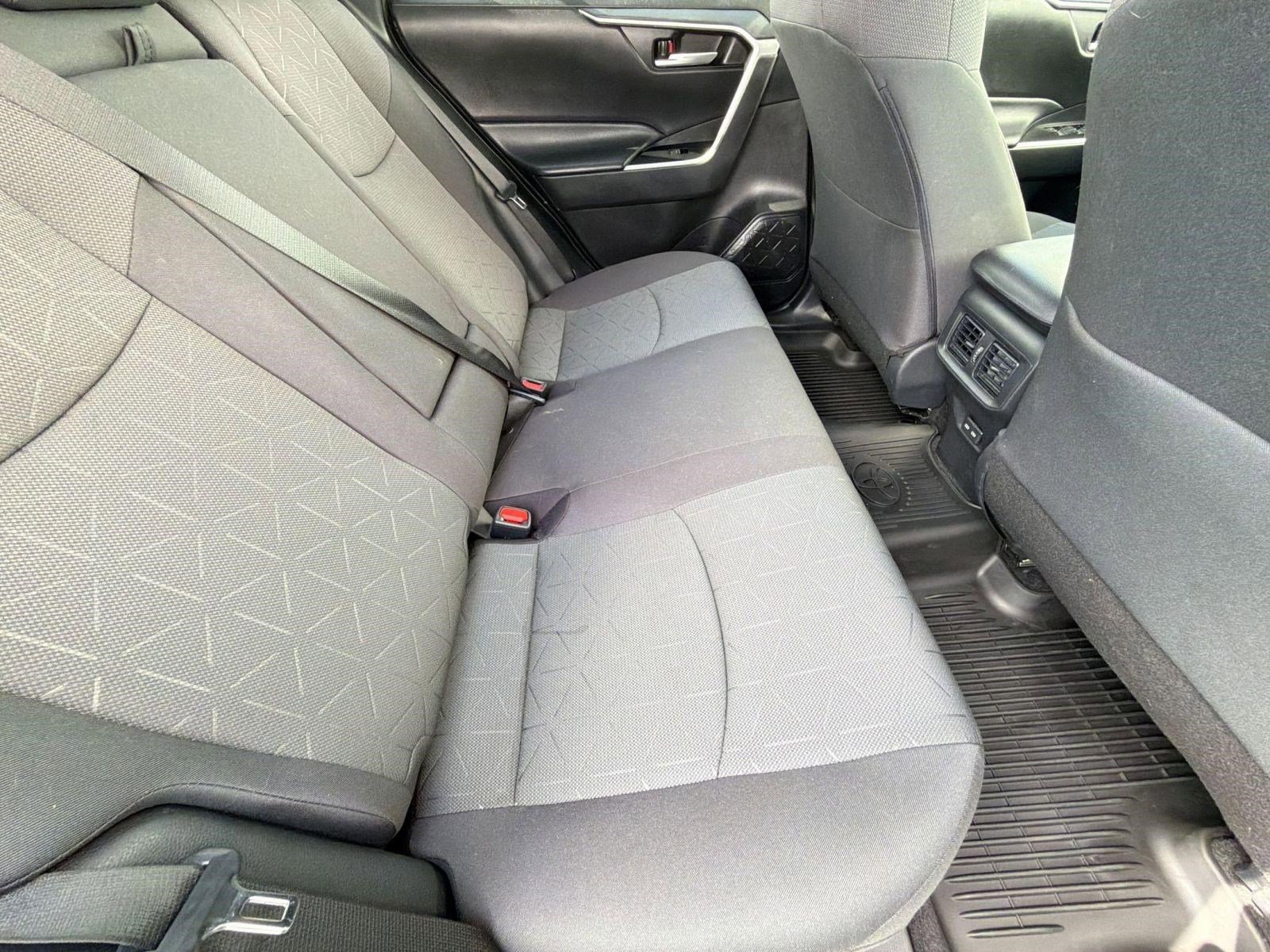 Certified 2023 Toyota RAV4 XLE w/ Convenience Package FWD image 31