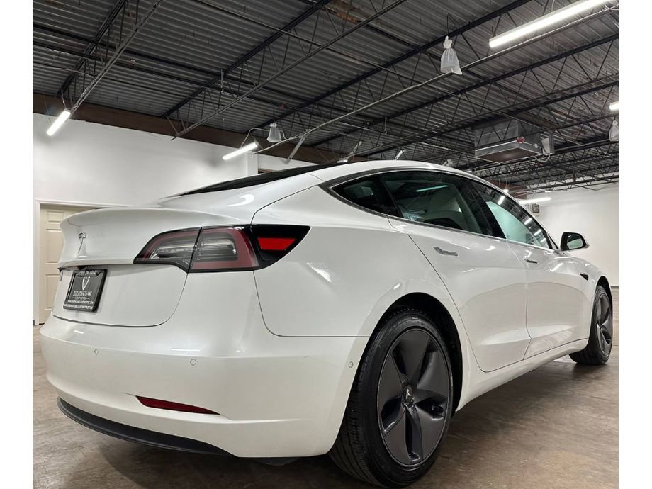 Used 2020 Tesla Model 3 Standard Range Plus image 12
