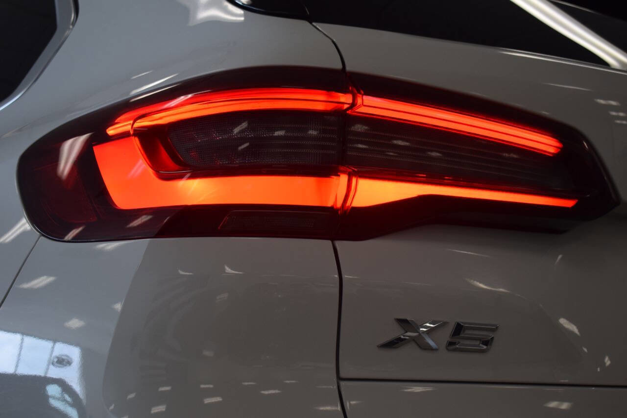 Used 2020 BMW X5 xDrive40i image 52