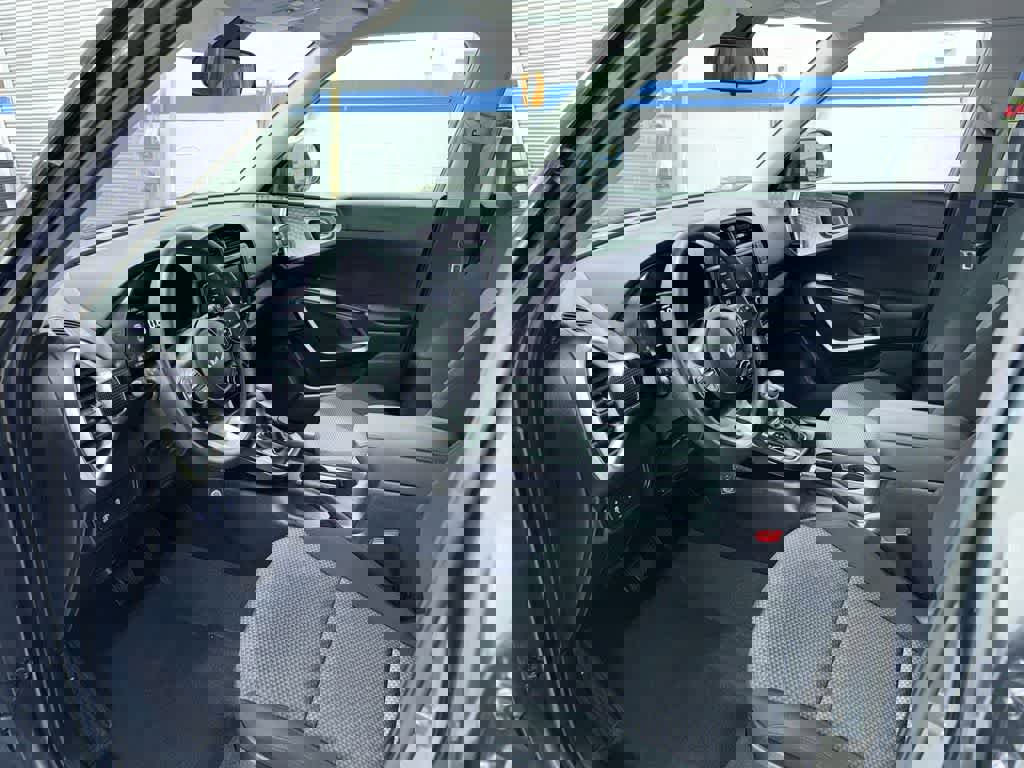 Used 2023 Kia Soul LX w/ LX Technology Package image 26