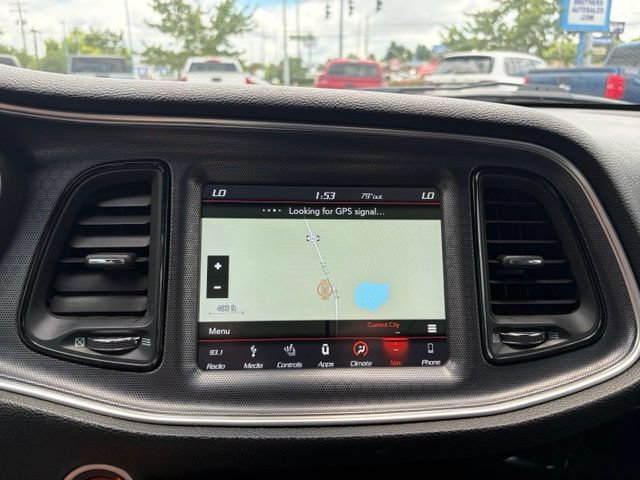 Used 2018 Dodge Challenger SRT w/ Technology Group RWD image 24