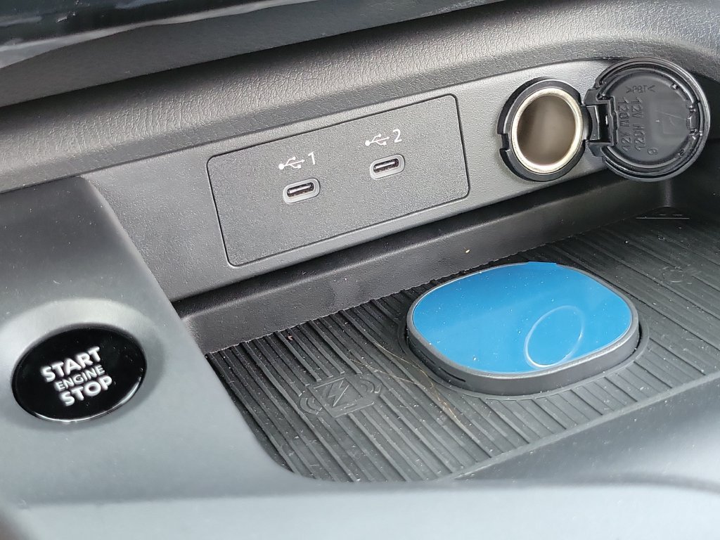 New 2027 Nissan Sentra SR w/ Floor Mat Package FWD image 9