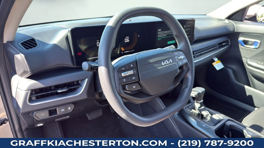New 2026 Kia K4 FWD image 34