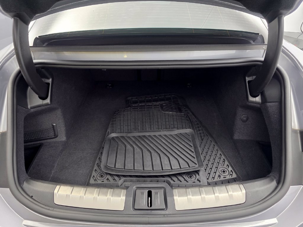 Used 2022 Audi e-tron GT Prestige AWD/4WD image 16