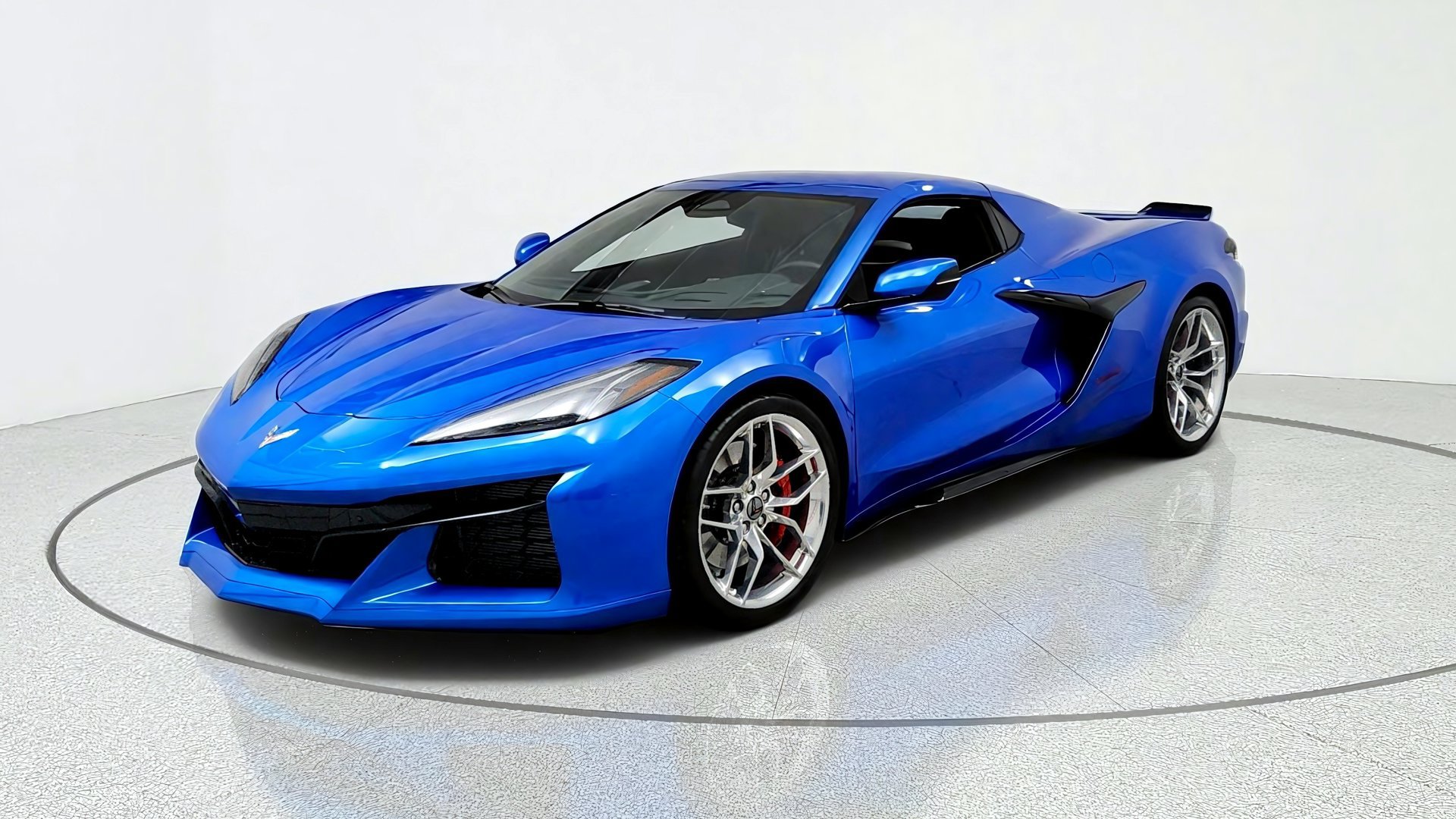 Used 2024 Chevrolet Corvette Z06 w/ Chrome Exterior Badge Package