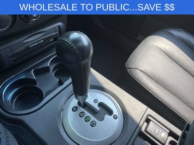 Used 2011 Mitsubishi Endeavor SE FWD image 36