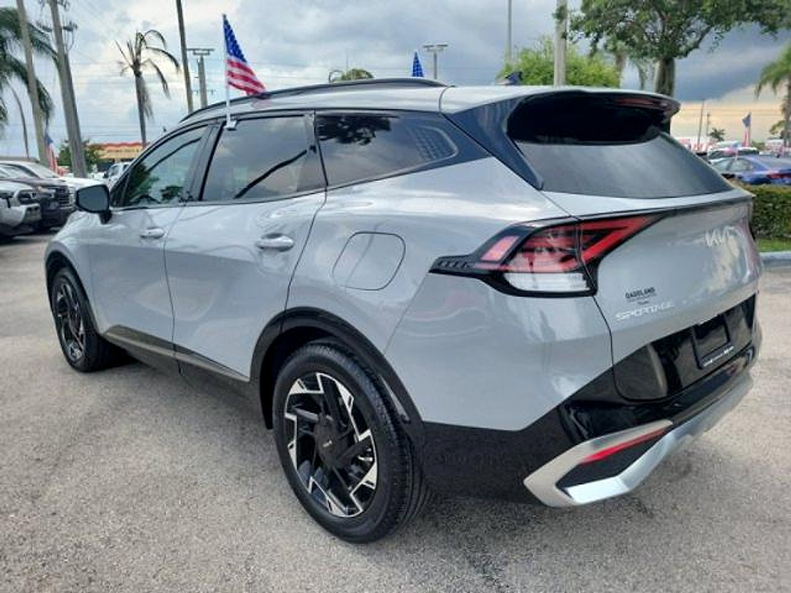 Used 2024 Kia Sportage SX FWD image 5