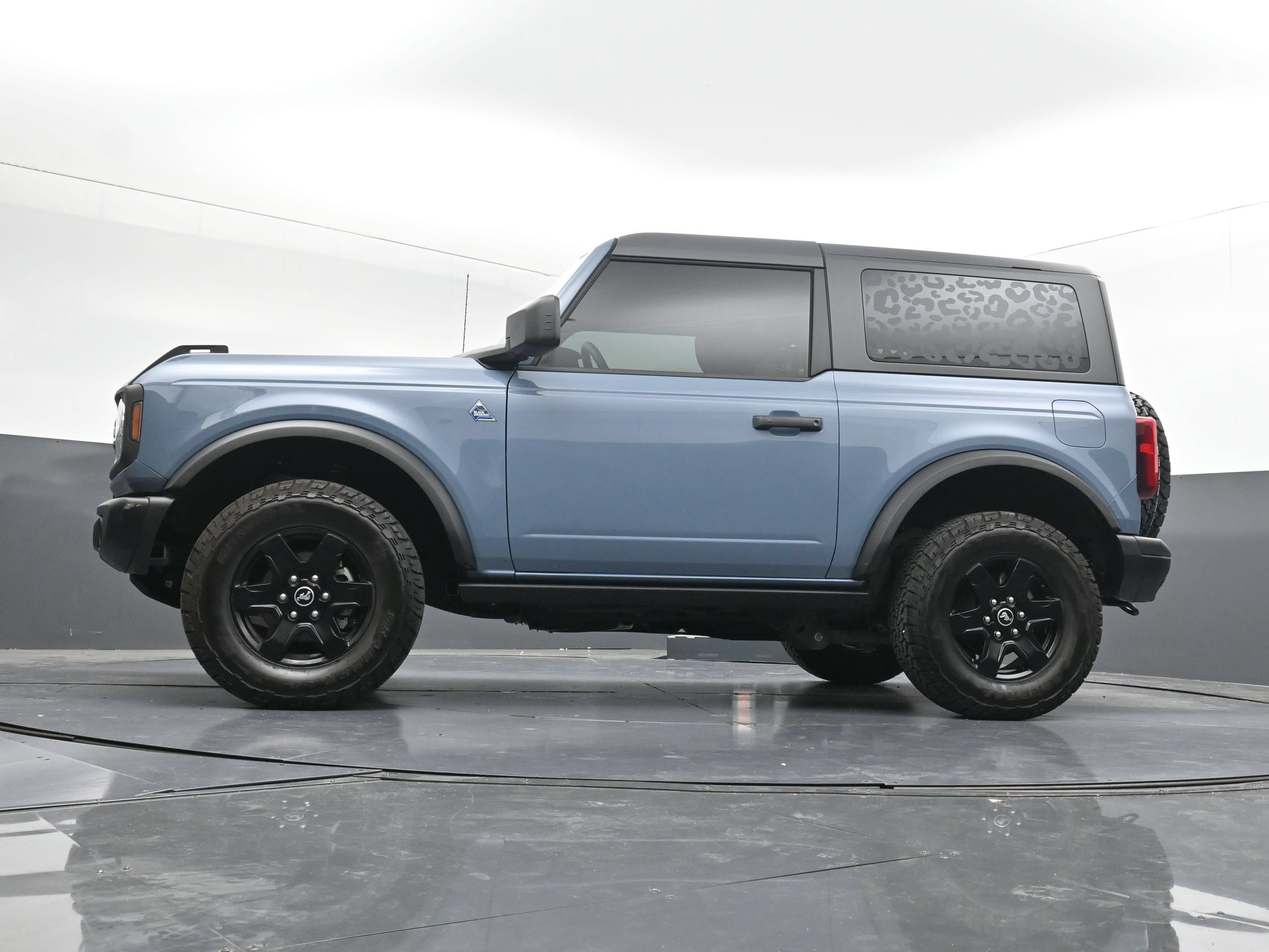 Used 2024 Ford Bronco Black Diamond AWD/4WD image 27