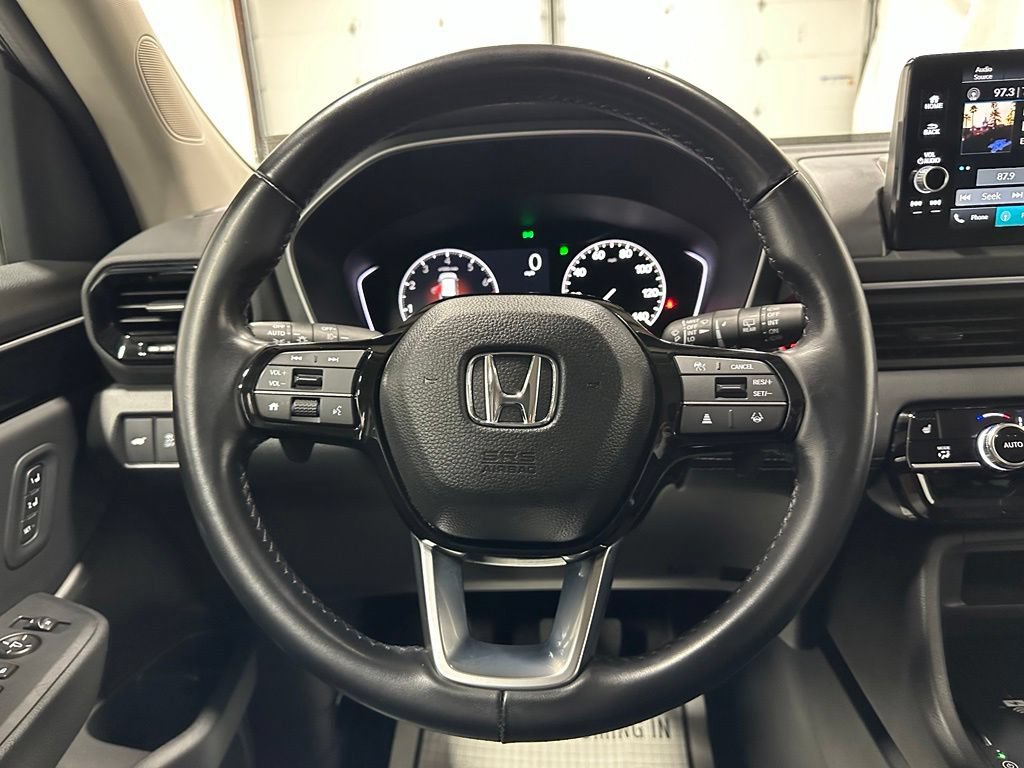 Used 2023 Honda Pilot EX-L image 18