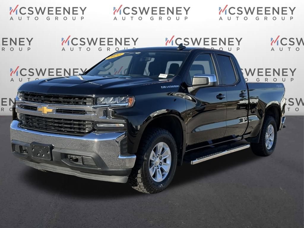 Used 2020 Chevrolet Silverado 1500 LT w/ Trailering Package image 1