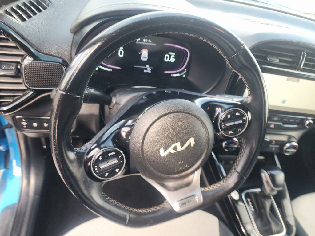 Used 2023 Kia Soul GT-Line image 10