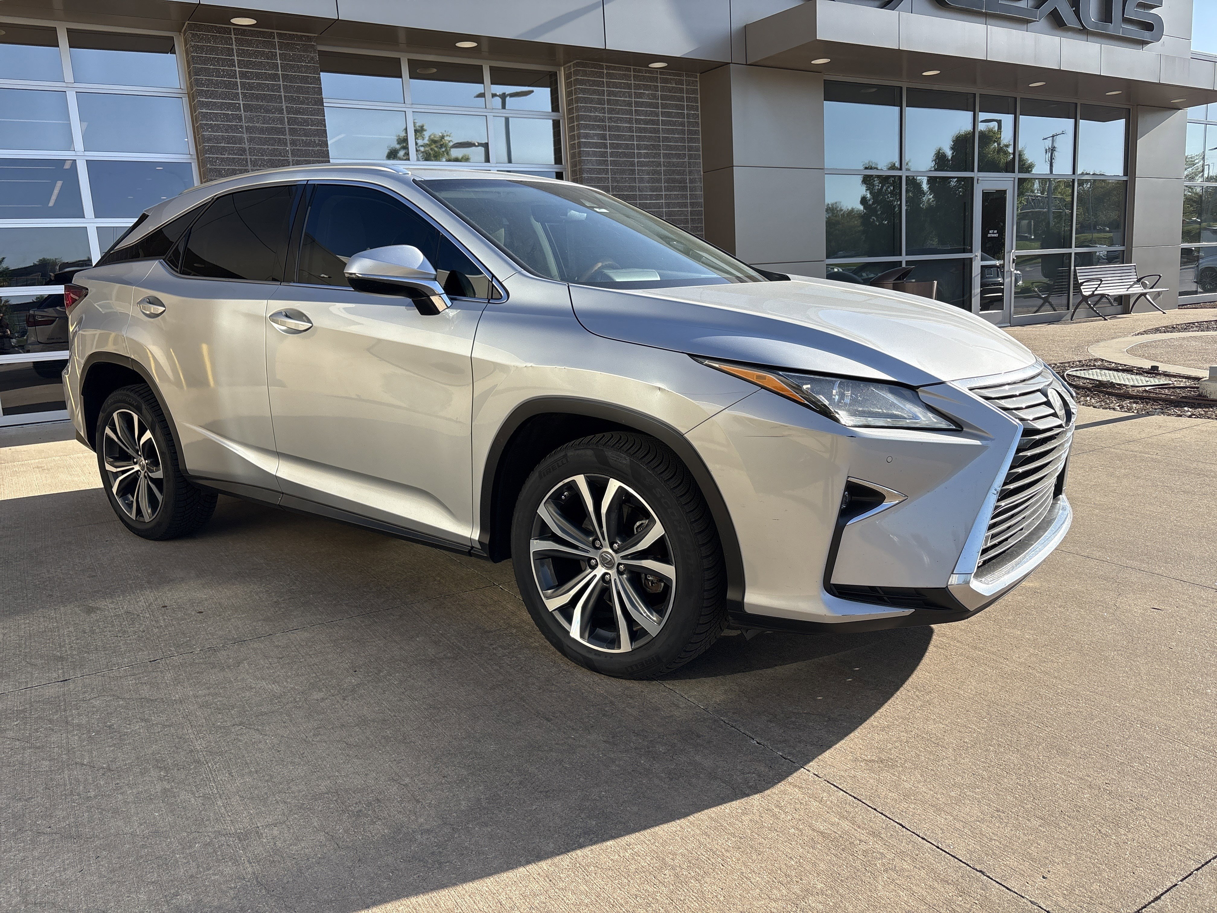 Used 2018 Lexus RX 350 FWD w/ Premium Package image 24