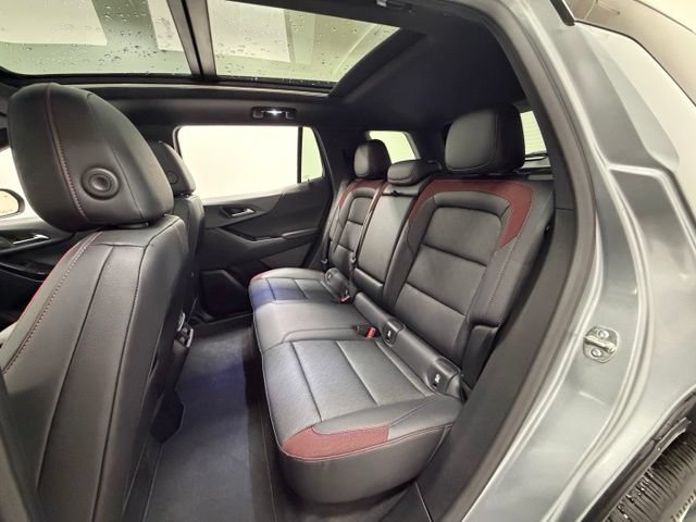 Certified 2026 Chevrolet Equinox RS w/ Convenience Package III AWD/4WD image 24