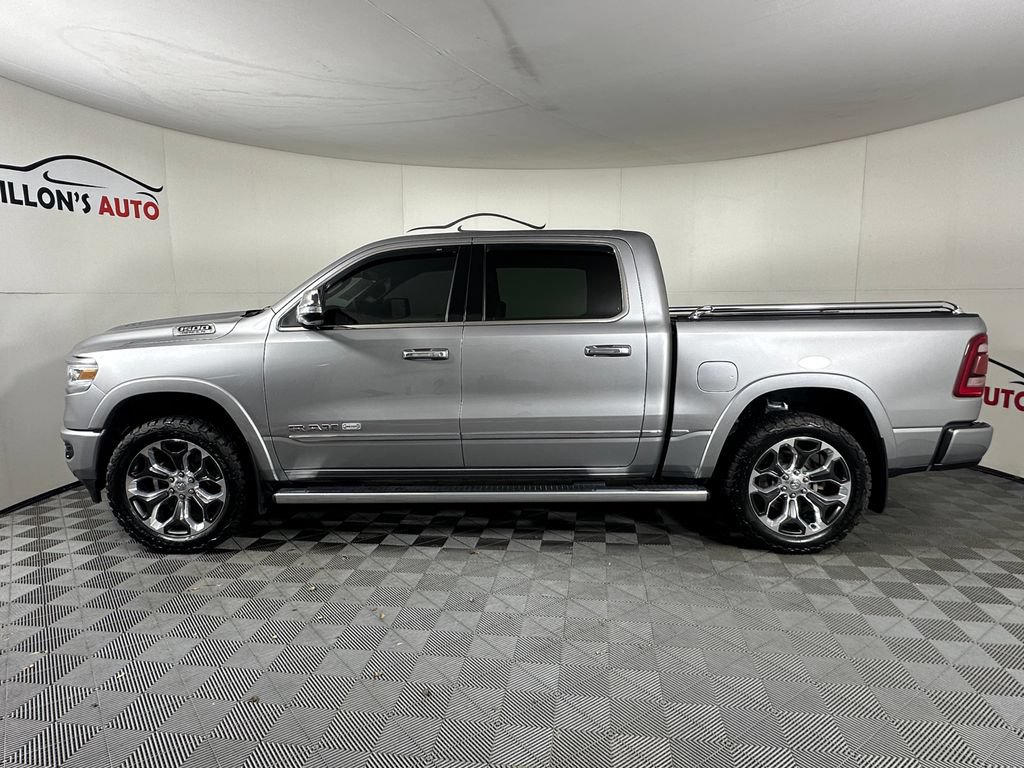 Used 2022 RAM 1500 Limited w/ Body Color Bumper Group AWD/4WD image 3