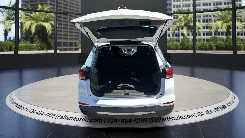 Used 2023 Chevrolet Equinox LT FWD image 14