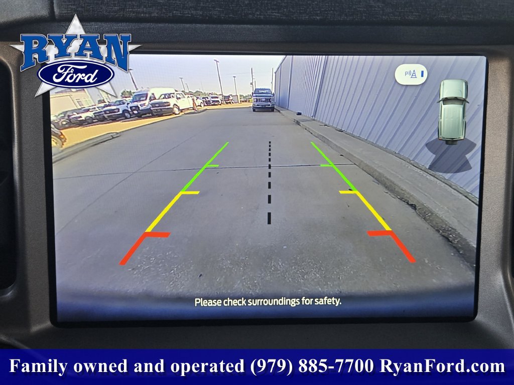 Used 2025 Ford Bronco Outer Banks AWD/4WD image 13