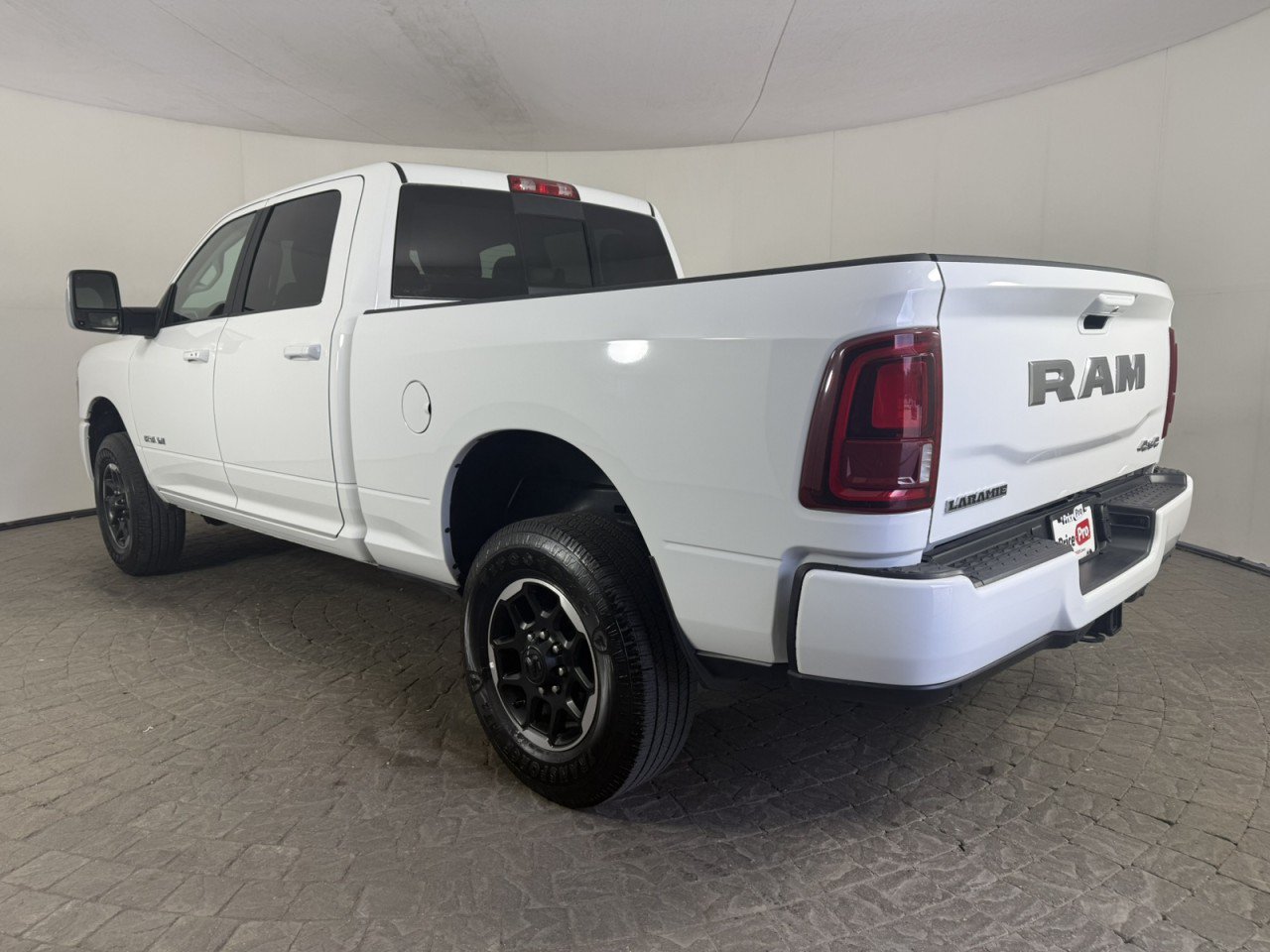 Used 2026 RAM 2500 Laramie AWD/4WD image 6