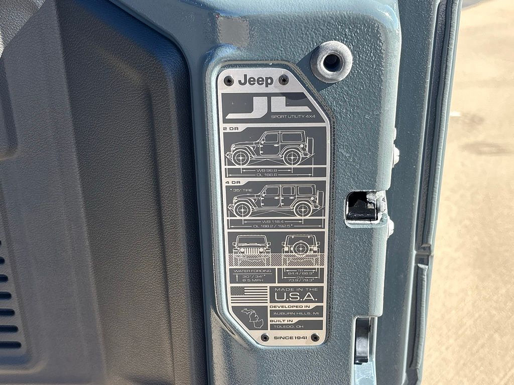 New 2026 Jeep Wrangler Sport AWD/4WD image 19