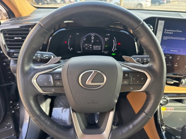 Used 2025 Lexus NX 350h AWD w/ Premium Package image 17
