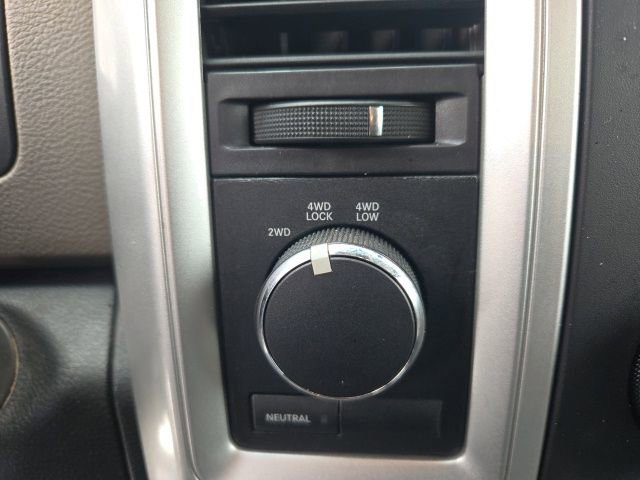 Used 2012 RAM 3500 SLT image 35