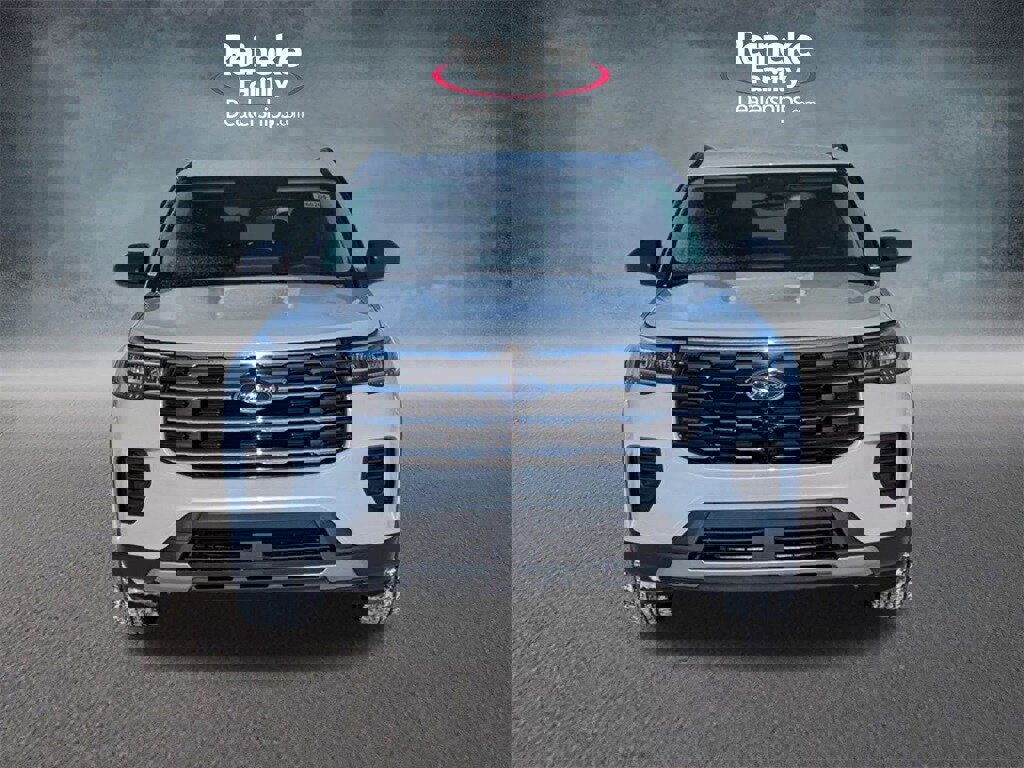 New 2026 Ford Explorer Active image 2