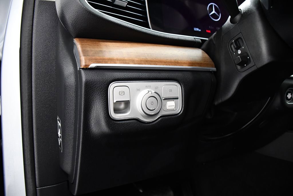 Certified 2024 Mercedes-Benz GLE 350 4MATIC image 11