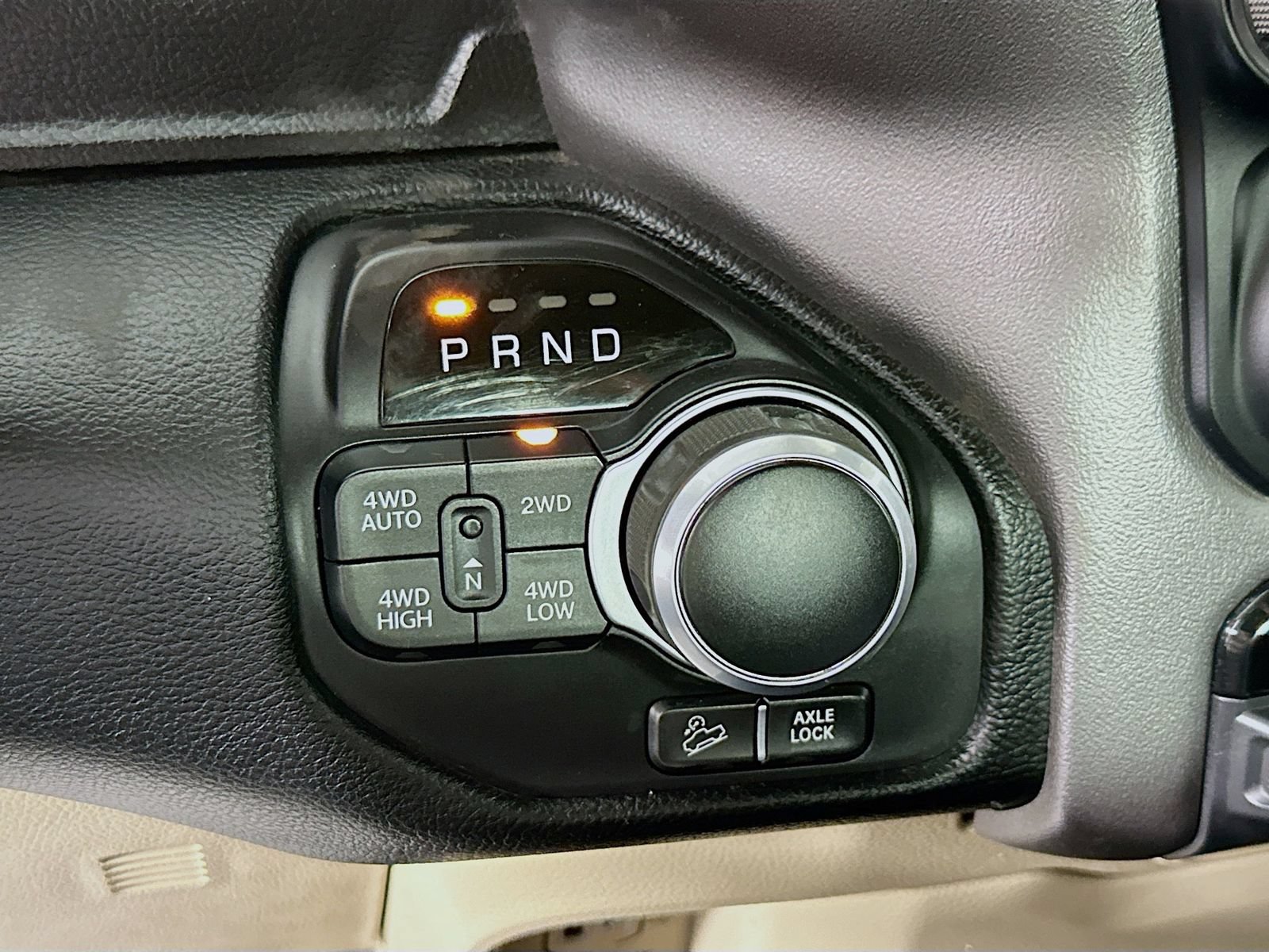 Used 2020 RAM 1500 Big Horn AWD/4WD image 20