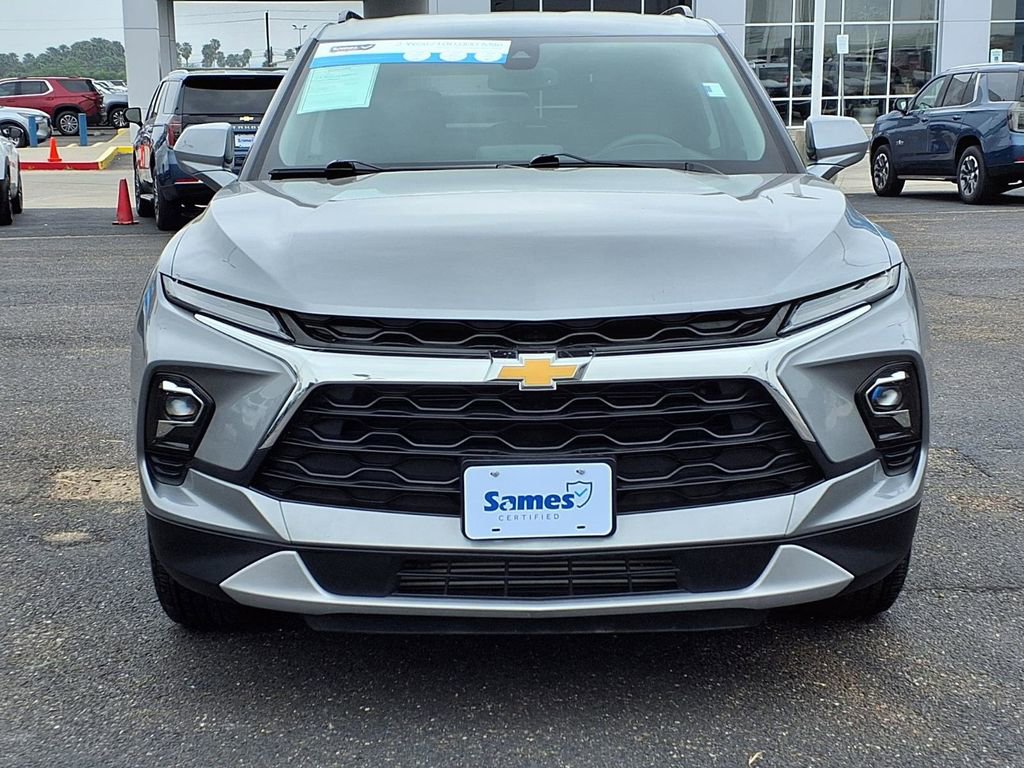 Used 2024 Chevrolet Blazer LT w/ Convenience Package FWD image 3
