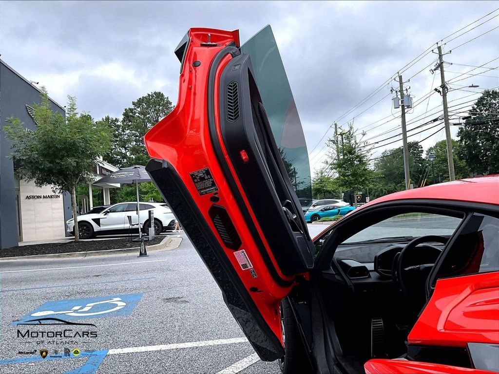 Used 2026 Lamborghini Revuelto AWD/4WD image 19