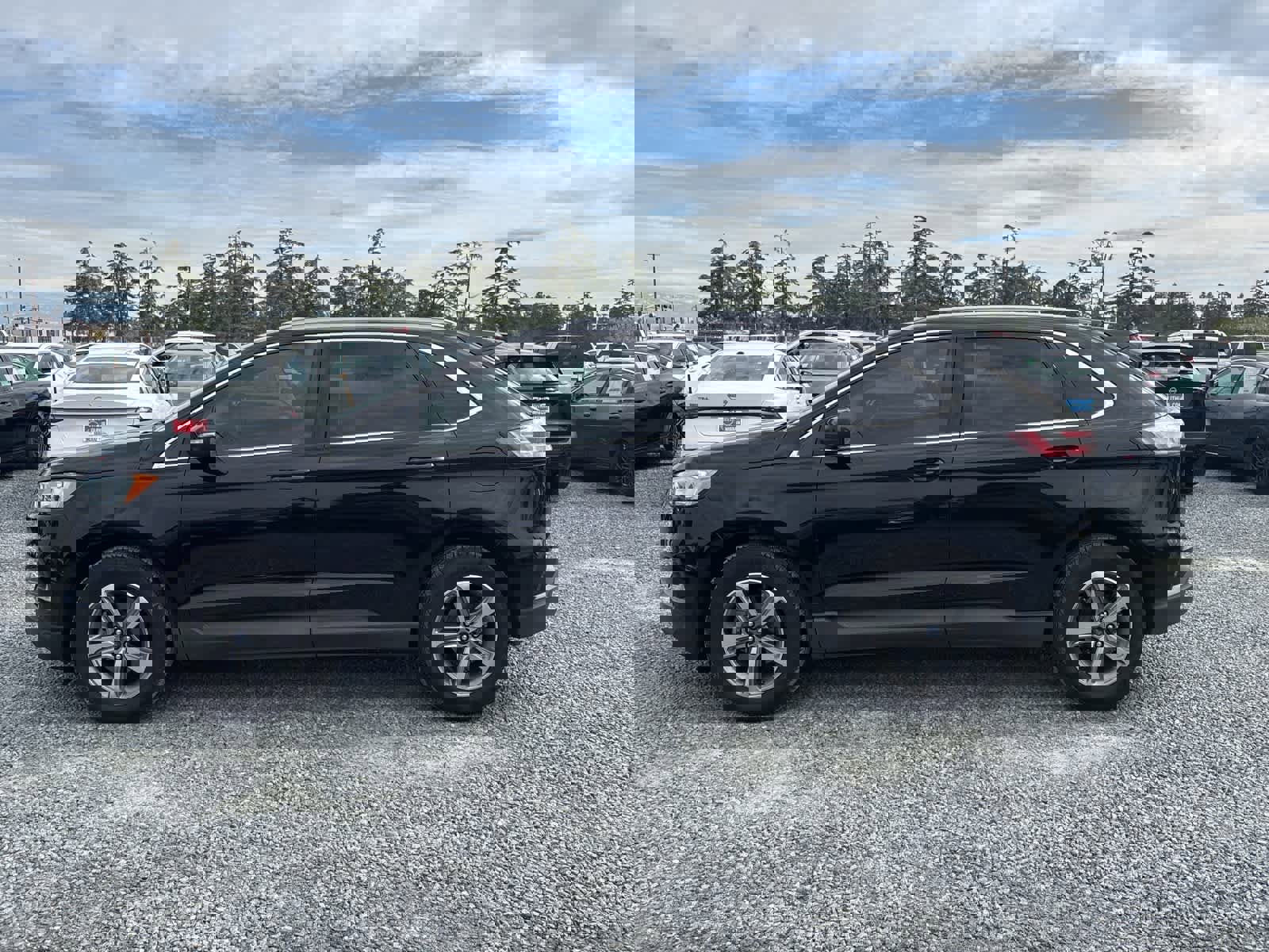 Used 2020 Ford Edge SEL w/ Convenience Package image 5