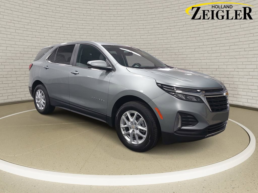 Used 2024 Chevrolet Equinox LT w/ LPO, Floor Liner Package image 3