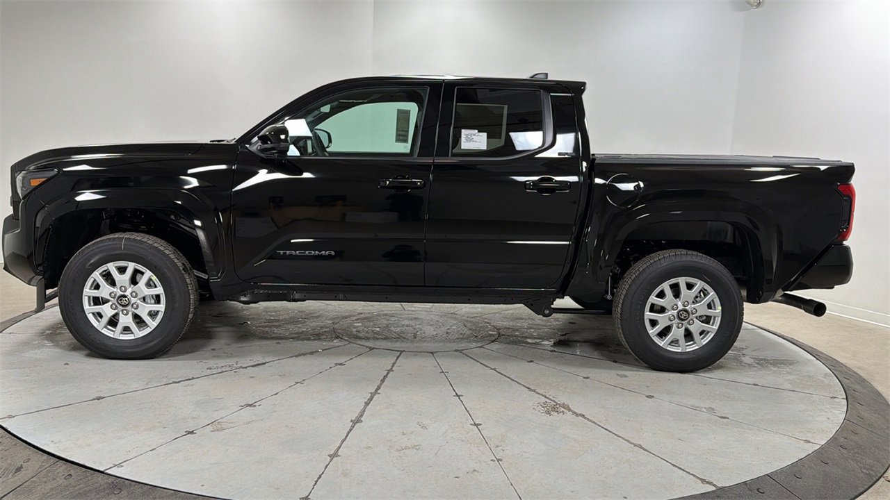 New 2026 Toyota Tacoma SR5 image 8