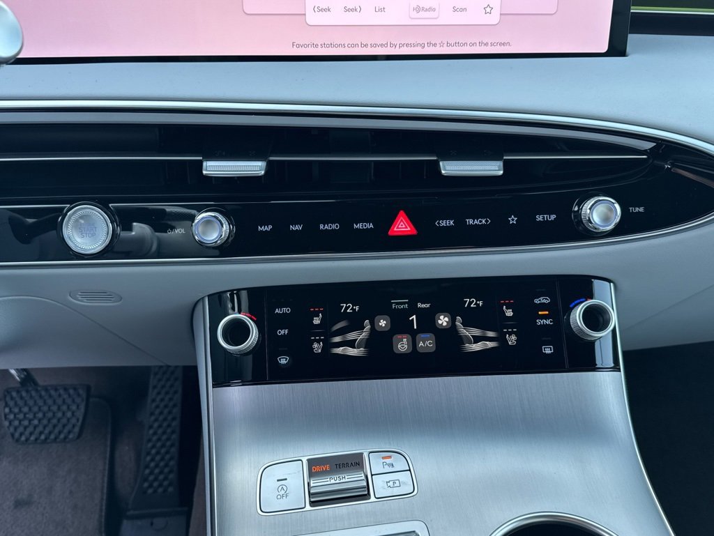 New 2026 Genesis GV70 2.5T Advanced image 14