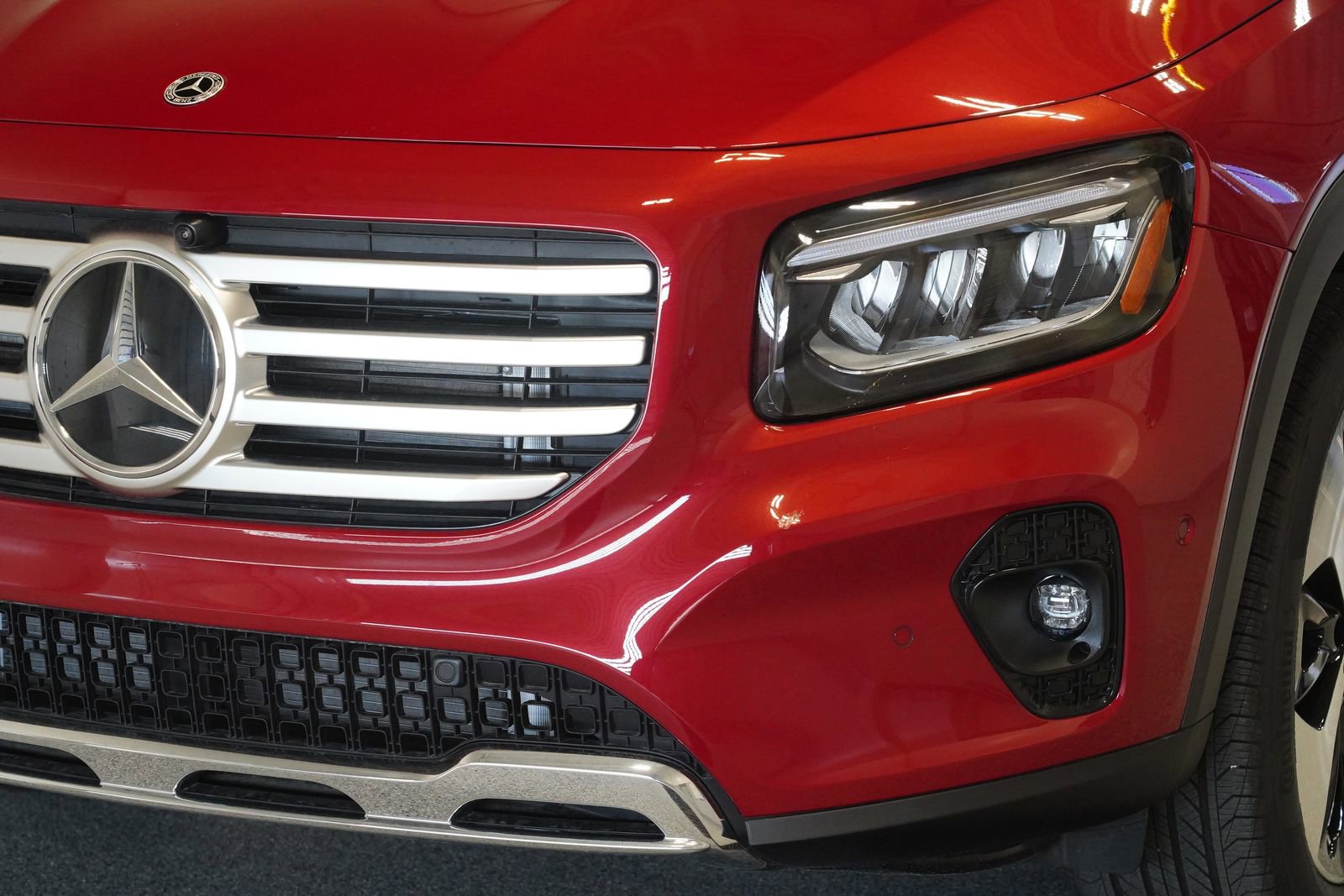 New 2026 Mercedes-Benz GLB 250 4MATIC image 8