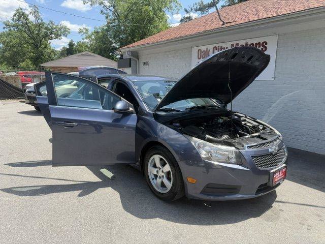 Used 2014 Chevrolet Cruze LT FWD image 9