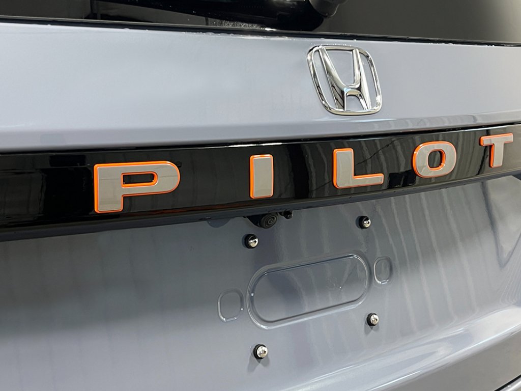 New 2026 Honda Pilot TrailSport image 9