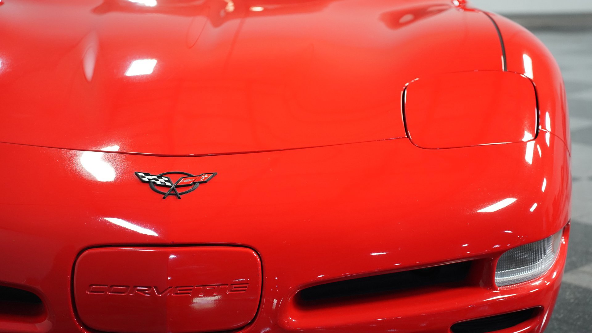 Used 1997 Chevrolet Corvette Coupe w/ Memory Pkg image 18