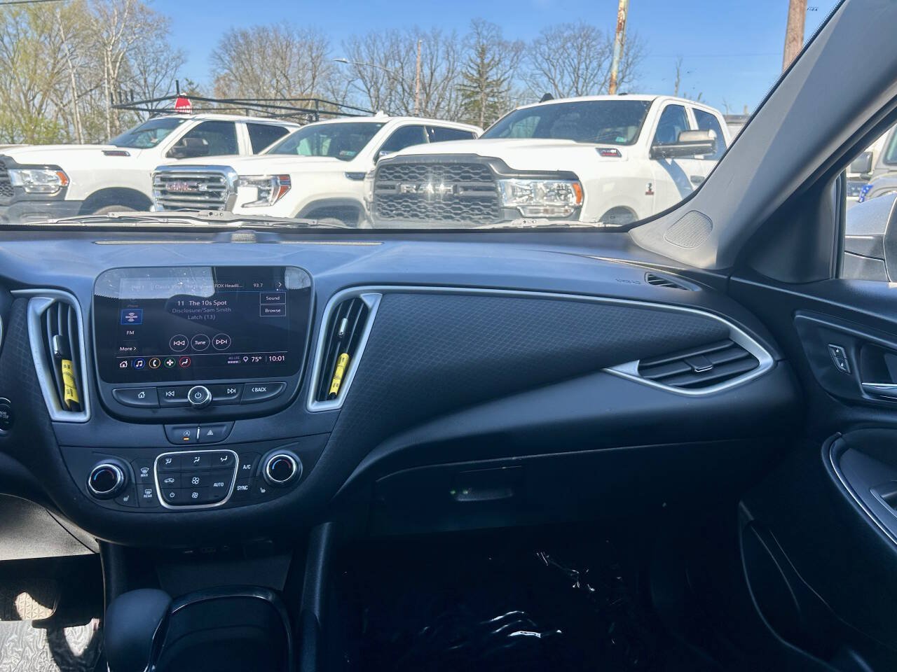 Used 2022 Chevrolet Malibu LT FWD image 20