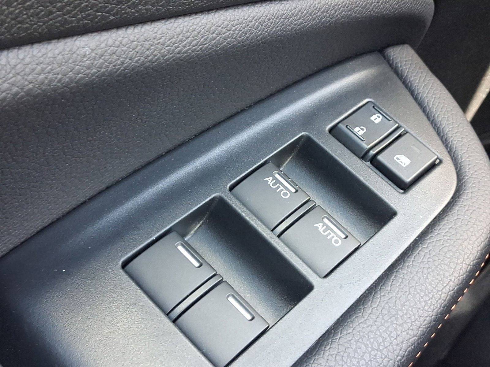 Used 2023 Honda Passport TrailSport image 13