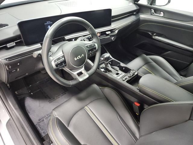 Used 2025 Kia K5 GT image 25