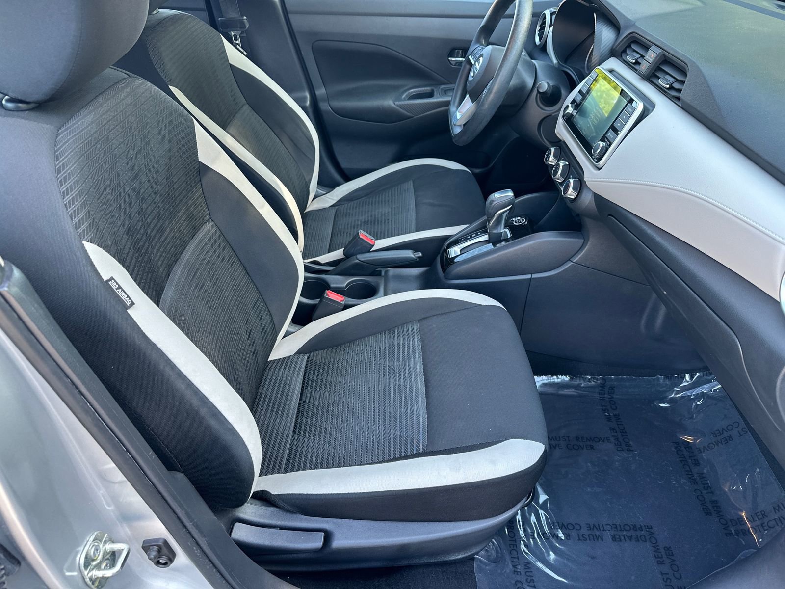 Used 2021 Nissan Versa SV image 13